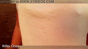 Flashing tits at sunset – dare to peek?