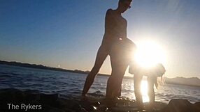 Публичная компиляция горячей жены, трахающейся везде на улице