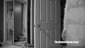 Layla Red's Juicy Booty Intro