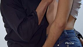 Смуках на брокера, докато мъжът ми не дойде да види къщата