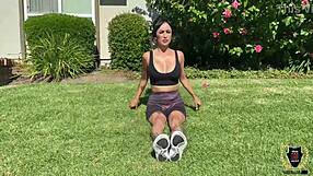 Татуированная Ava Lee получает жёсткий трах в рот от Rome Major после римминга