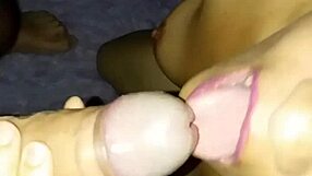 Dando Cuzinho E Chupando Pica