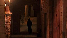 魔女が曲線美ボディでハンターを誘惑、ムラムラして我慢できずガン突き