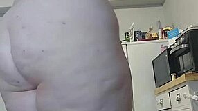 FAT BBW GAY GUY MASTURBATES SOLO