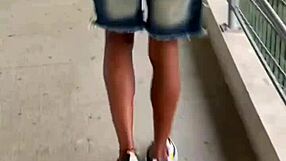 novinho finds a guy on the street for a quick chat