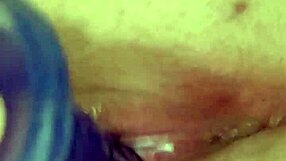 FAT BBW GAY GUY MASTURBATES SOLO