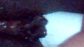 Teen hot sexy indian girl poses seductively