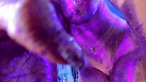 Twerk with glitter and oil on naked body.