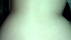 Vecina Culona Espera A Que Mi Mujer Se Vaya Para Venir A Llenarle El Co�o De Leche Pov