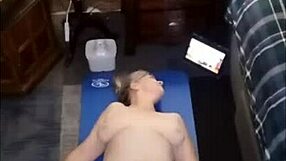 Hot mature Momma Vee does yoga in the morning!