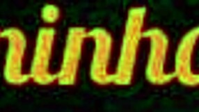 Hot skinny girl pisses and flashes beautiful ass in public park!