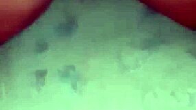 fudendo novinha rabuda de 19 anos