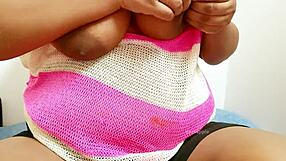 sexy amateur big tits babe