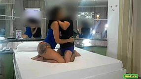 Hot Babe on All Fours: Intense Pussy Licking and Cumshot!