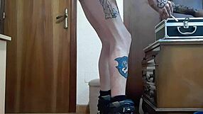 Melvincoficial, vroča španska gej solo akcija na rolerjih, drka na trdo! 🔥