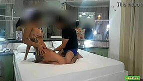 Hot Babe on All Fours: Intense Pussy Licking and Cumshot!