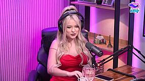 In California, Giselle Berdnarski got Monique Bertolini all worked up with desire.