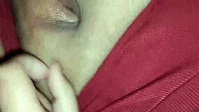 teen shows juicy ass in new thong