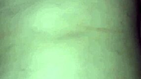 comendo gostoso cliente na van ate ele gozar gostoso