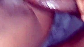 مستر10كيرفز وأوشن بارادايس يغوصون في لعب ألعاب جامحة مع رذاذ، جلسة منزلية خام مبللة وفوضوية