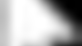 Yo, haluutko nähdä punaisen Sakura-mansion pelin kovan kone-naidan kanssa julkisella?