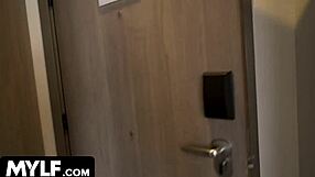 i'm so gratefull for the creddit cards, frankie drops her panties