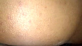 Ellen Sabrina dráždi so zvodným latinským šarmom