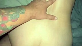 esposinha safada de quatro