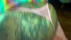 Safada gostosa adora dar o cu para o pauzudo favorito