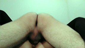 amateur gets hairy pussy creampie in missionary close-up