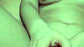 Asian milf masturbates with 20cm toy