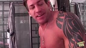 i love how big dicks and vicky play with open asshole