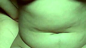 Asian milf masturbates with 20cm toy