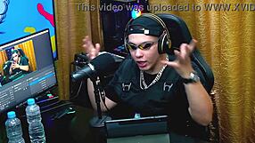 Flora VIP Strips Tits Out on Podcast, Ruan Flashes Cock in Shock