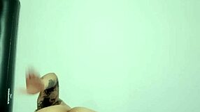 i try my first glass dildo