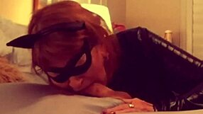 CATGRANNY DEEPTHROATS BATMAN IN HARDCORE BLOWJOB COSPLAY