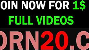 Büyük doğal memeli nine sıcak Alman sakso için eğiliyor