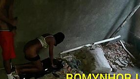 Pedreiro No Rio De Janeiro Chegou Na Obra Encontrou A Enteada Sozinha Com Fogo Na Buceta Fudeu Ela Gozou No Final Com Muito Tesão
