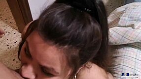 Miss Peach's POV Blowjob Battles Mr. Banana For Cumshot