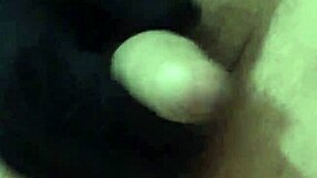 Gay peludo engages in intense sexual encounter