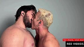 Two hot guys kissing and sucking huge cock - Vincent and Vitor 😏