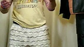 Watch this sexy gay dancefloor workout turn hardcore