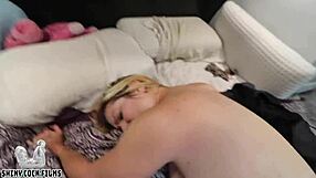 Whoa! Noapte sălbatică de întâlnire între mamă vitregă și fiu vitreg în seria Shiny Cock Films!