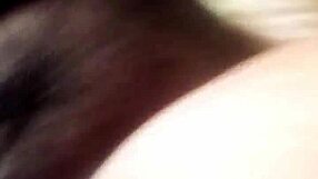 Sweet and Sexy Vibes in This Cute Clip