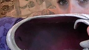 sweaty babe uses vibrator for step-dad roleplay