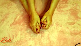 Want to see me massage my rich Latina feet?