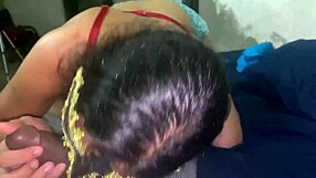 Anche col caldo voglio succhiarti il cazzo - Latina sottomessa succhia profondo in lingerie