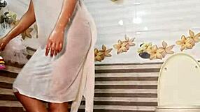 Rumpa Toilet Sex With My Rich And I Couldn't Contain The Urge To Fuck!