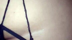 La mujer de mi papá se mete a mi cuarto después de la fiesta