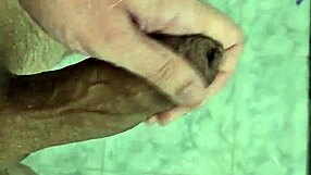 Gozando Gostoso No Banho